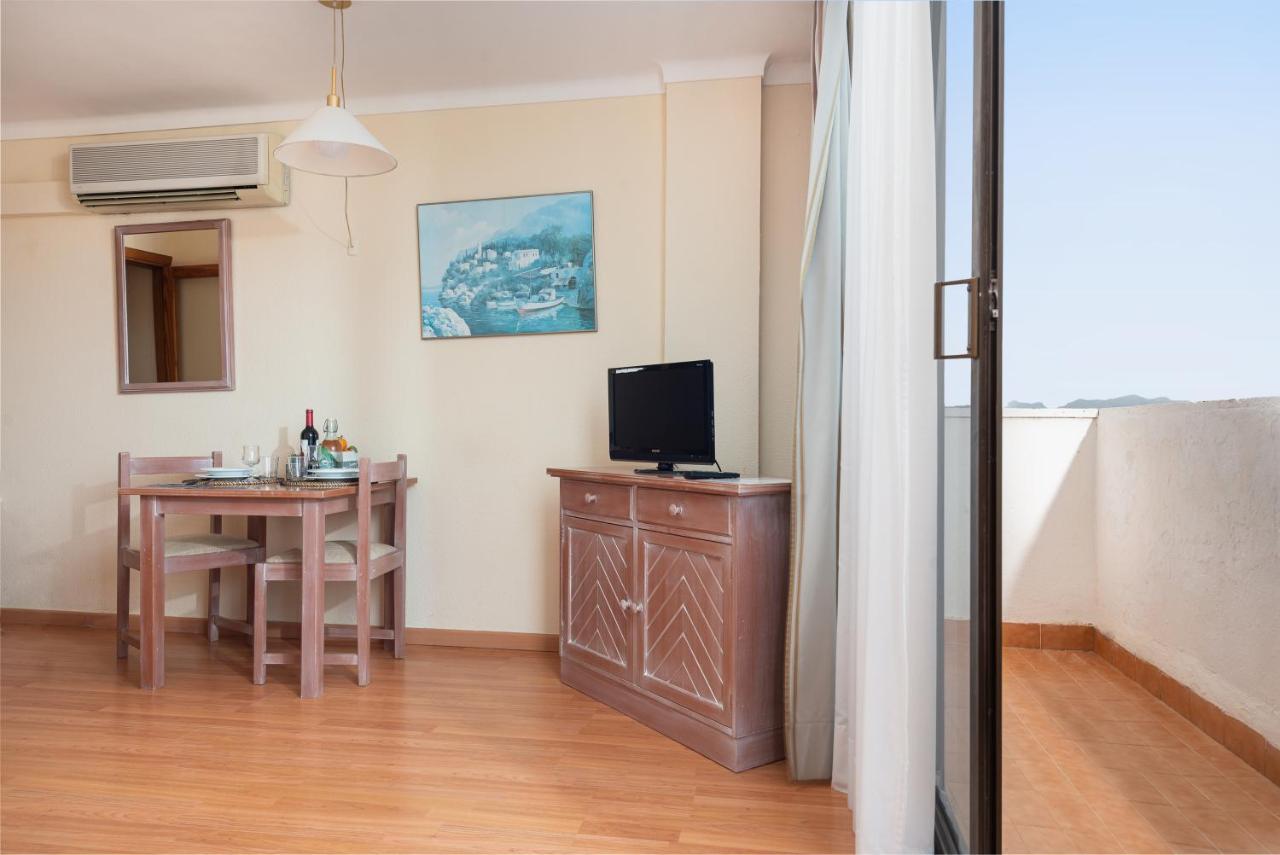 Carlos V Apartment *