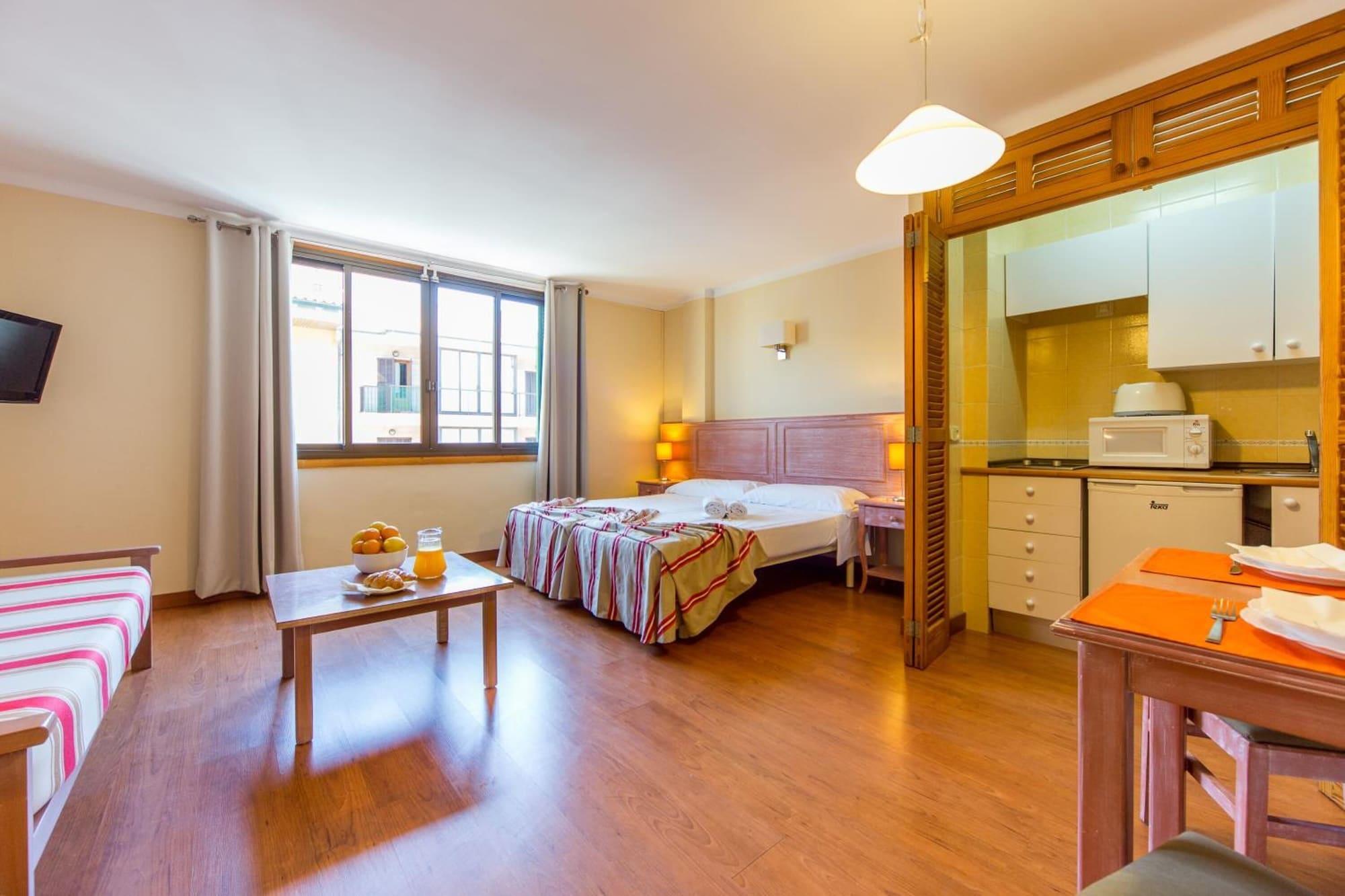 Apartment Carlos V Alcudia (Mallorca)