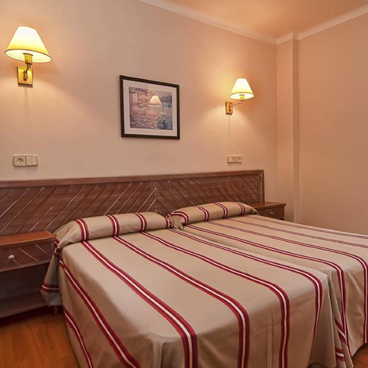 Carlos V Apartment